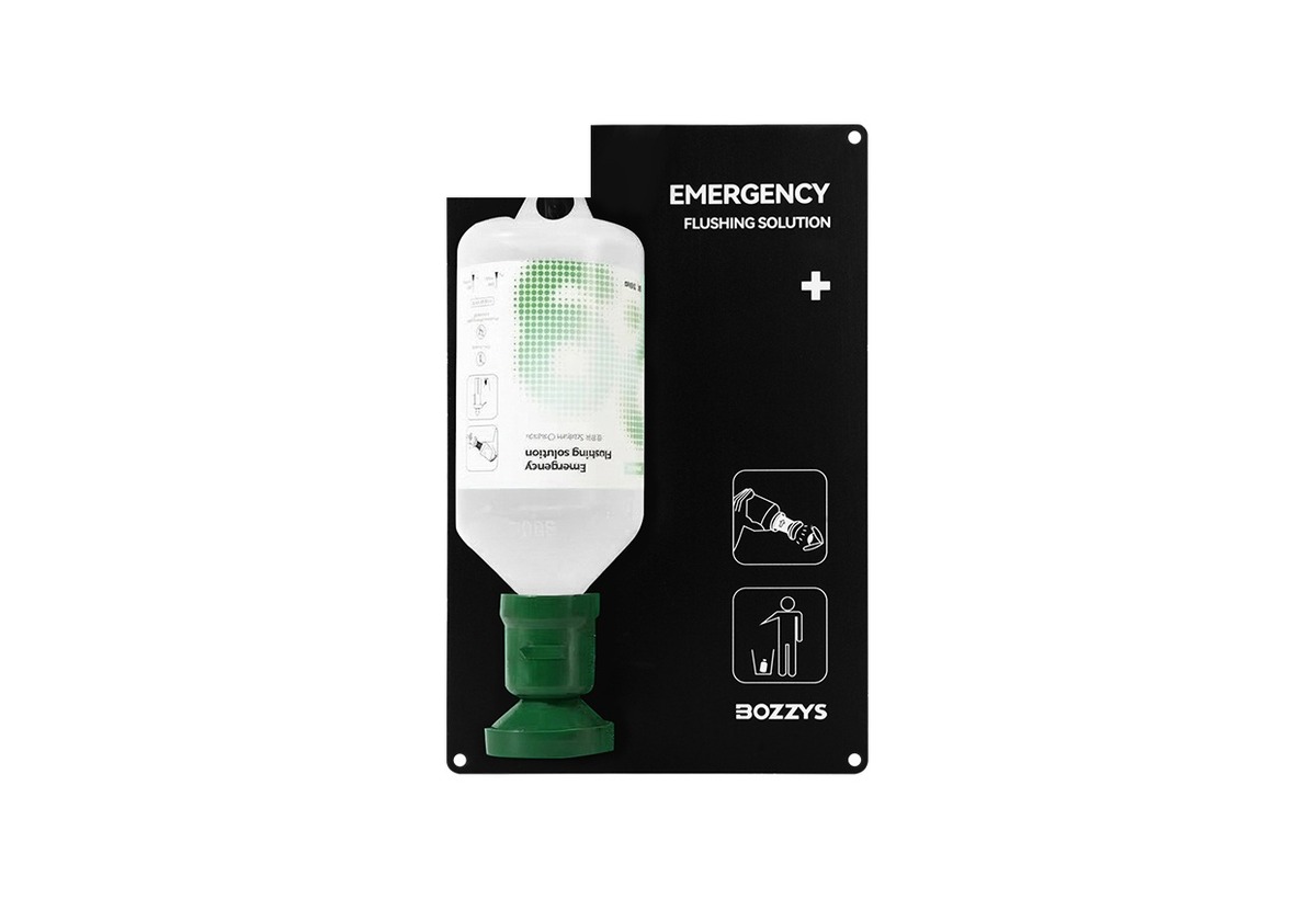 Single-bottle emergency rinse station